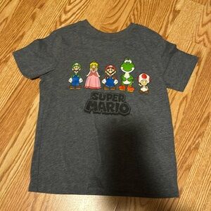 Boys' Super Mario Short Sleeve Shirt Size S (6-7)